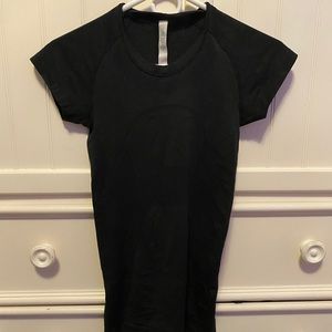 Lululemon Black Swiftly Tech Tee